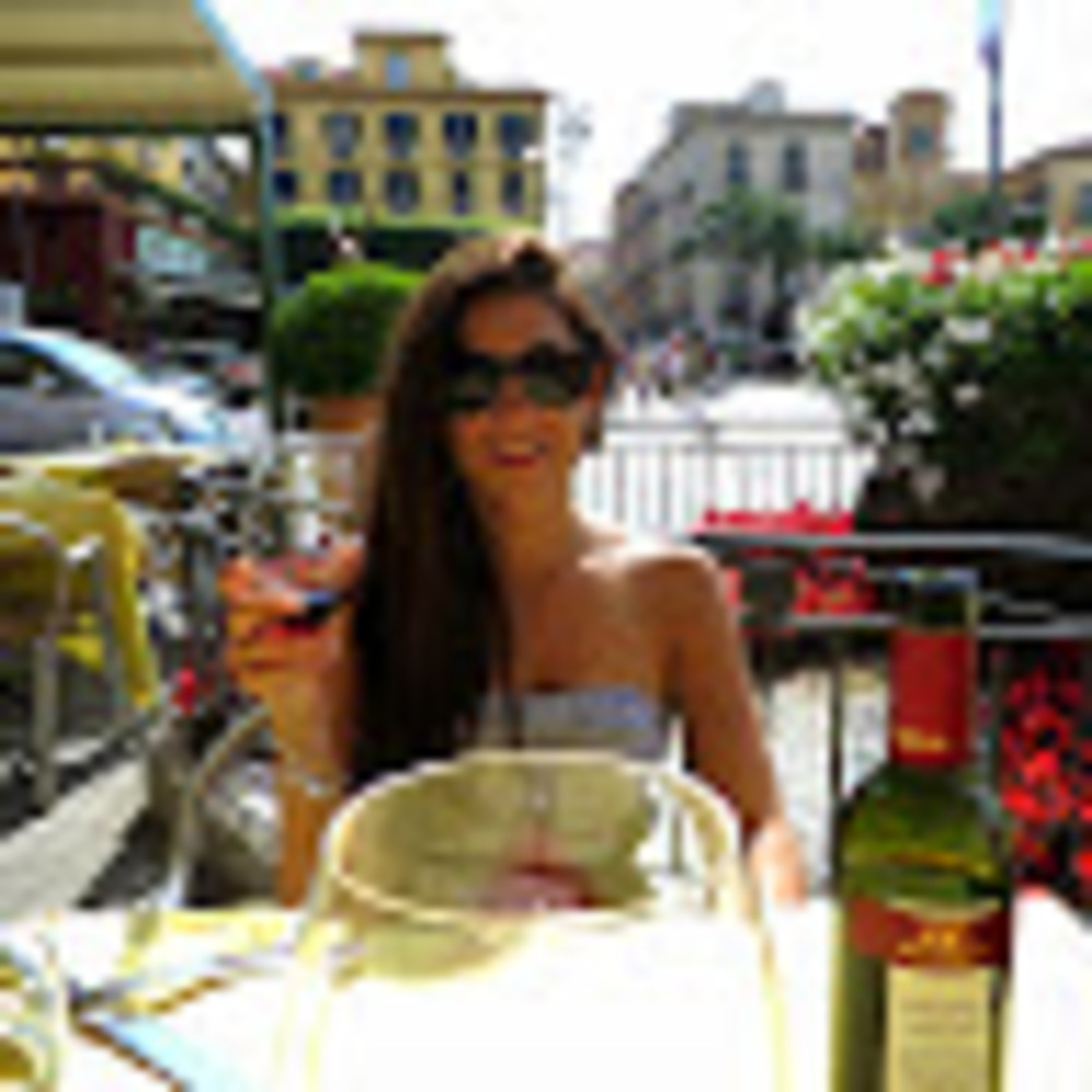Meet your Posher, Melissa